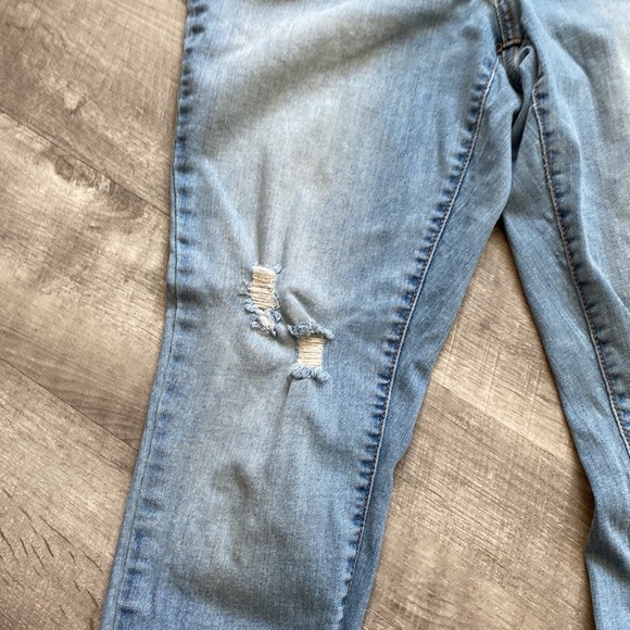 Women’s universal thread jeans - Picture 4 of 12